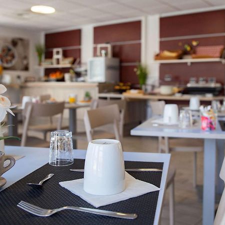 Comfort Aparthotel Cannes Mandelieu المظهر الخارجي الصورة