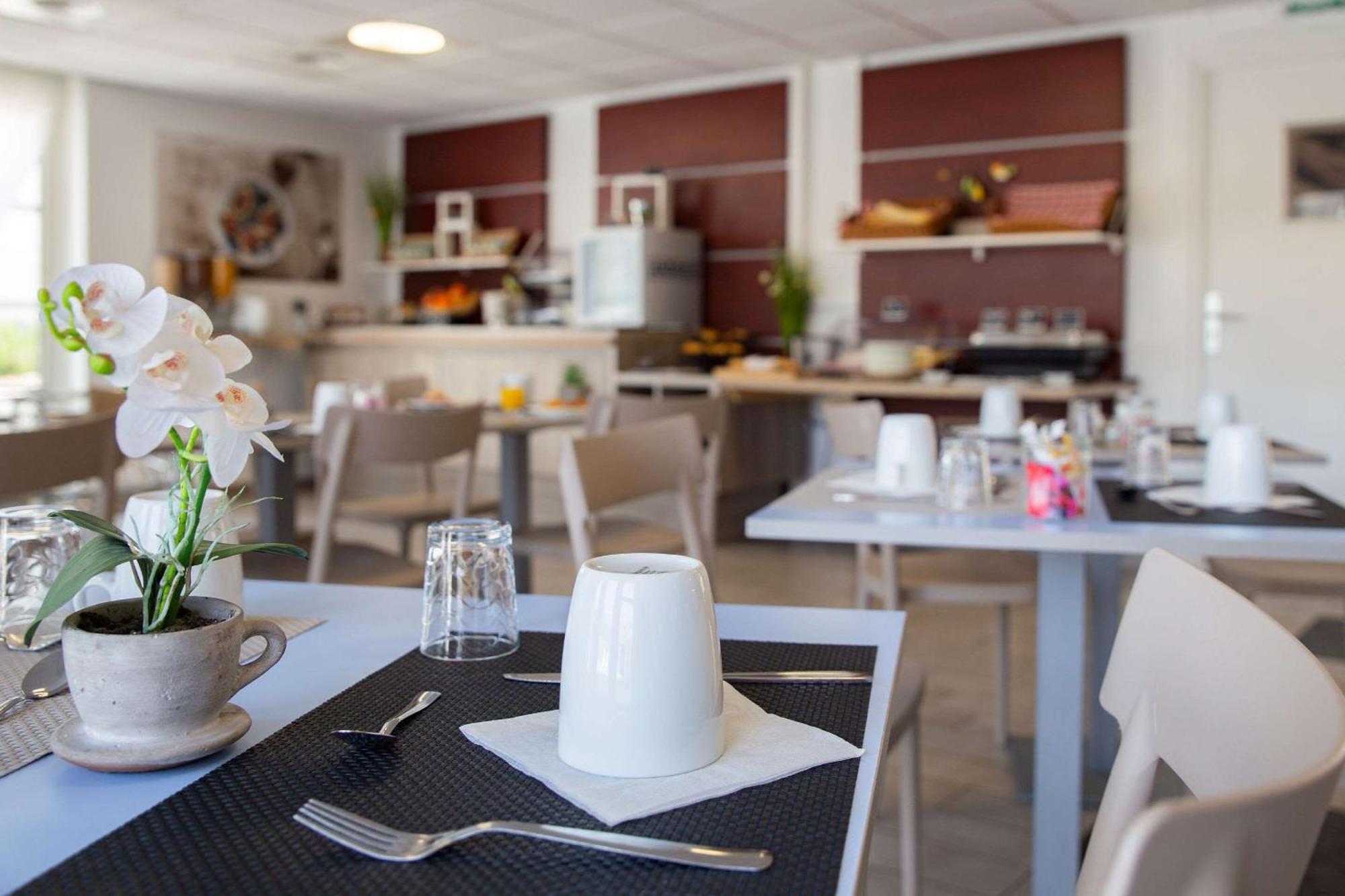 Comfort Aparthotel Cannes Mandelieu المظهر الخارجي الصورة