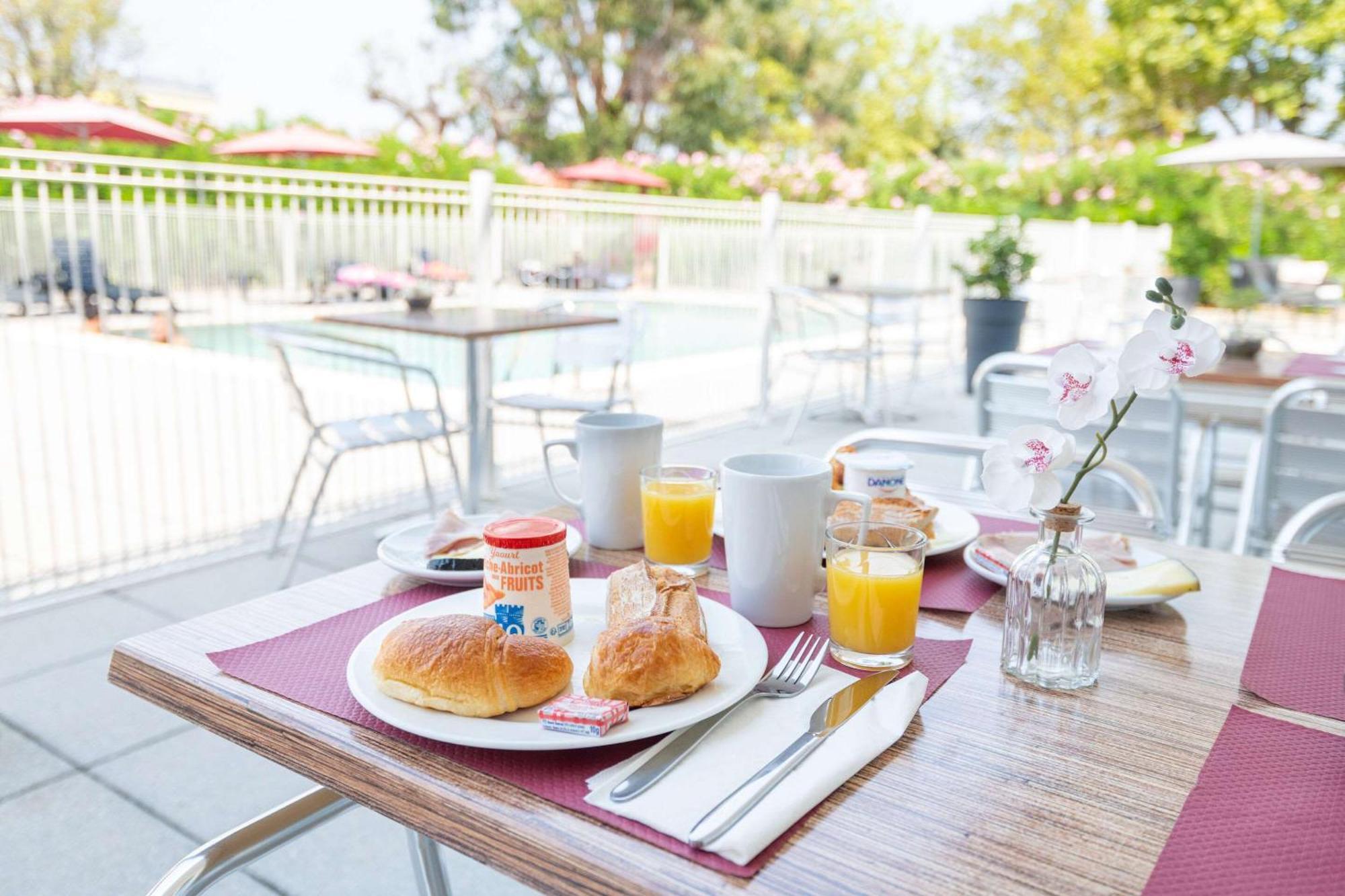 Comfort Aparthotel Cannes Mandelieu المظهر الخارجي الصورة