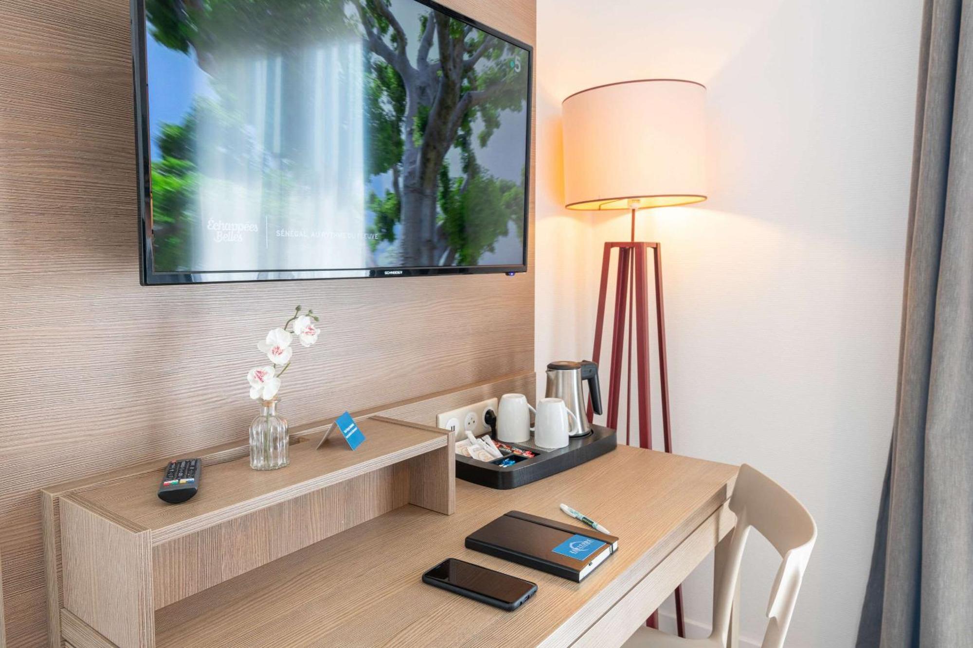 Comfort Aparthotel Cannes Mandelieu المظهر الخارجي الصورة