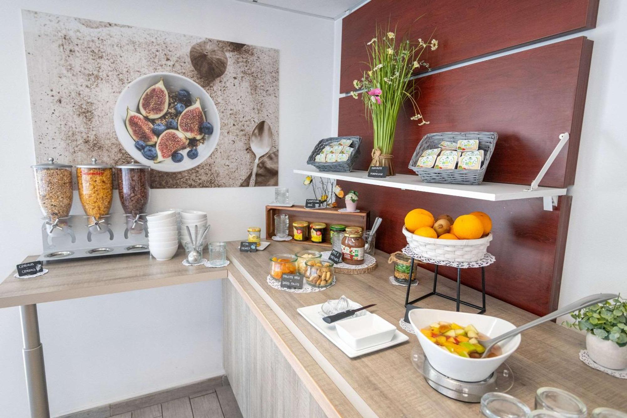 Comfort Aparthotel Cannes Mandelieu المظهر الخارجي الصورة